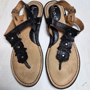 b.o.c. Black Almira T-strap Sandals Flower Embellishments Women's Size 9M